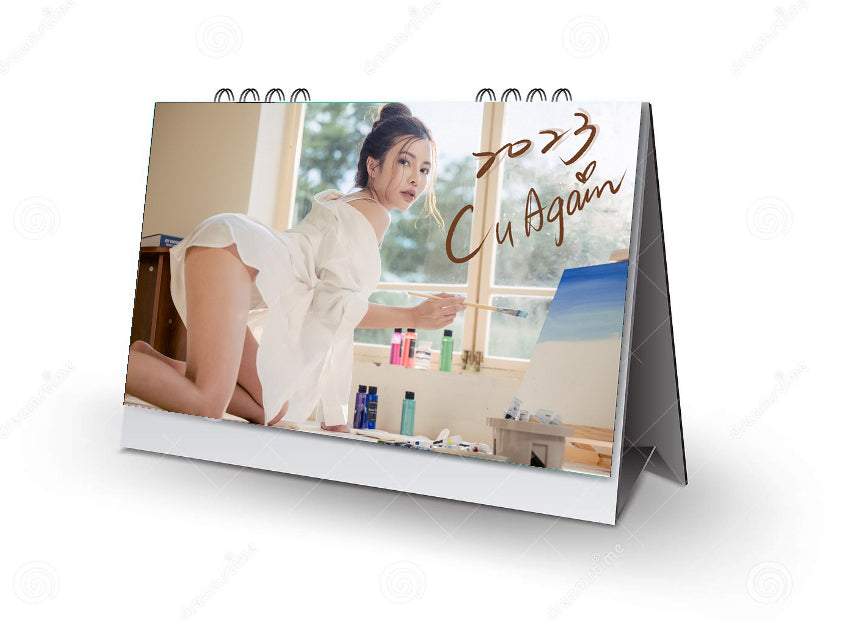 CC西西 數量倒數超級優惠買寫真送桌曆(Buy Photobook get Calendar for free)